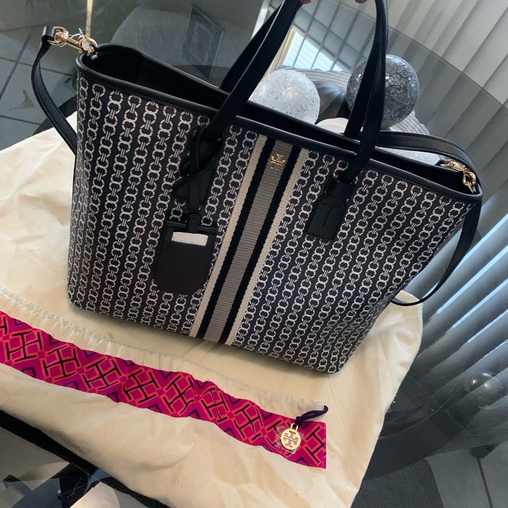 New W/tags Tory Burch Tote